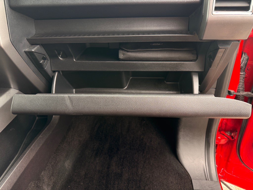 2016 Ford F-150 Image 18