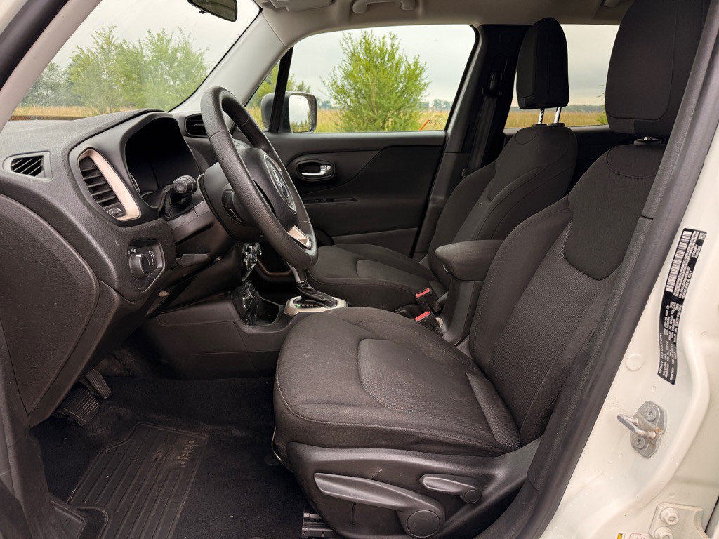 2017 Jeep Renegade Image 10