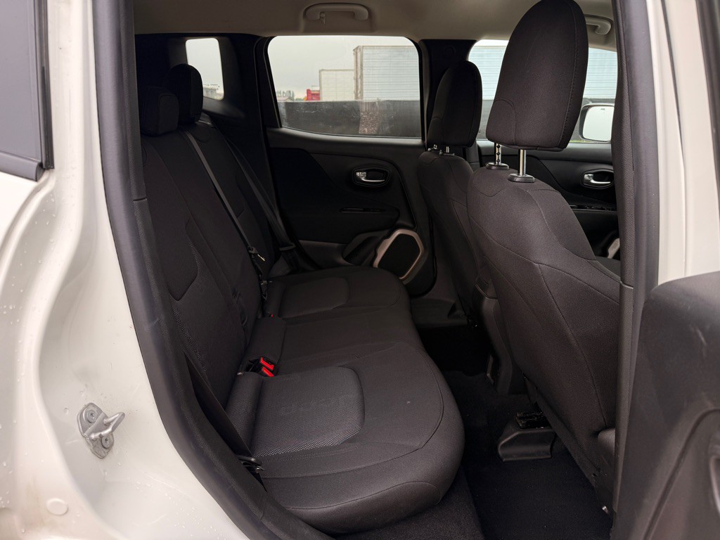 2017 Jeep Renegade Image 14