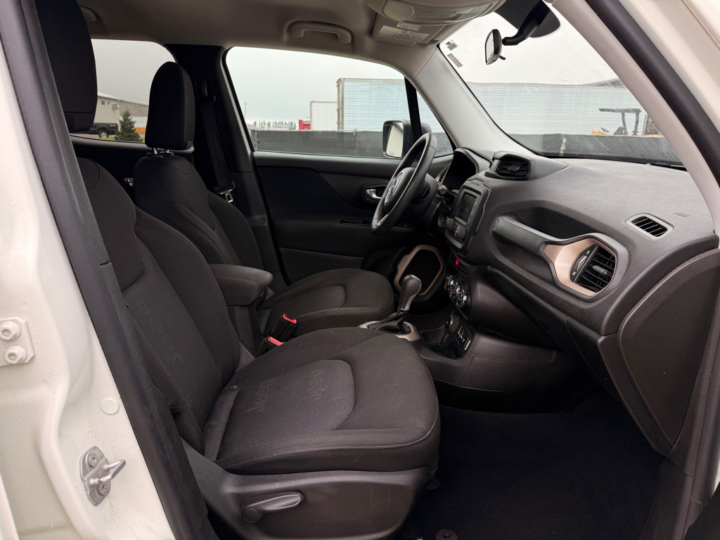 2017 Jeep Renegade Image 15