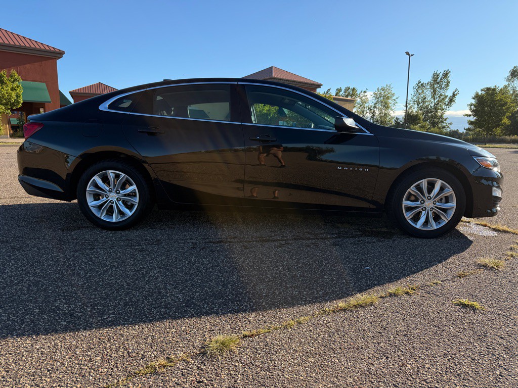 2023 Chevrolet Malibu Image 4