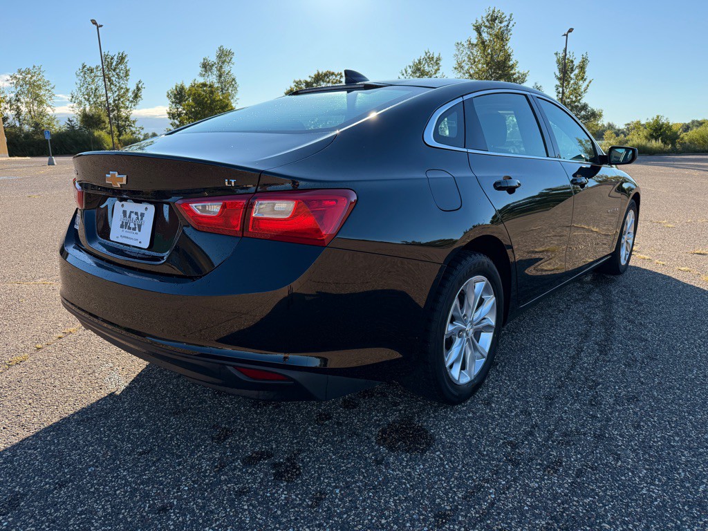 2023 Chevrolet Malibu Image 5