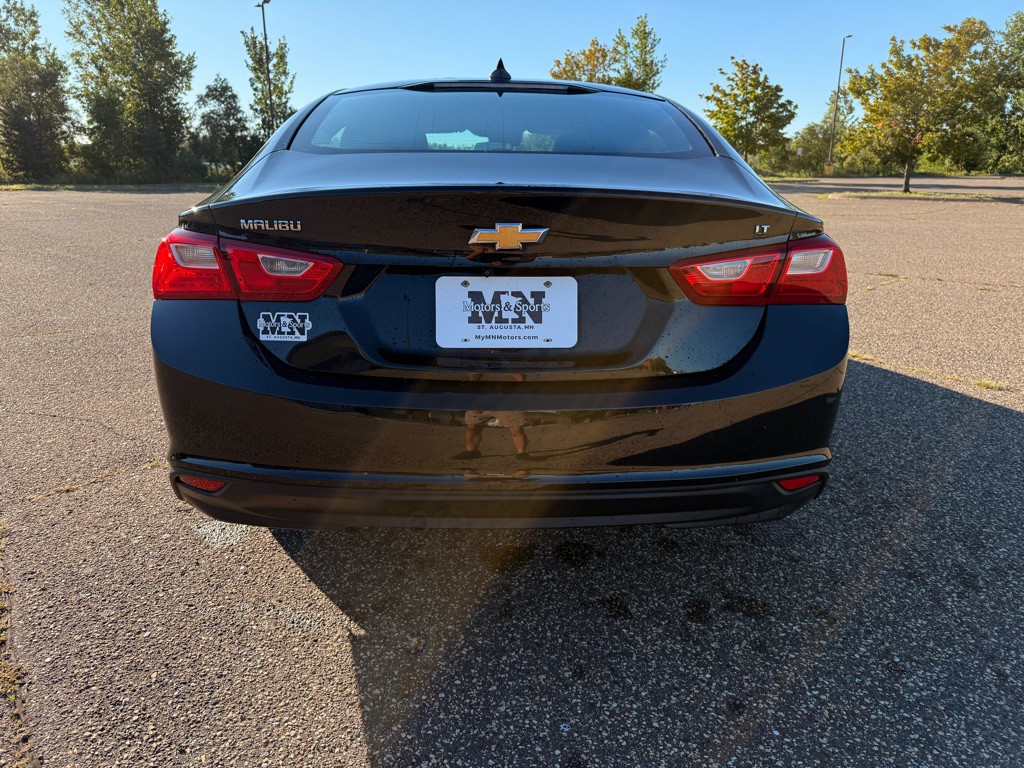 2023 Chevrolet Malibu Image 6