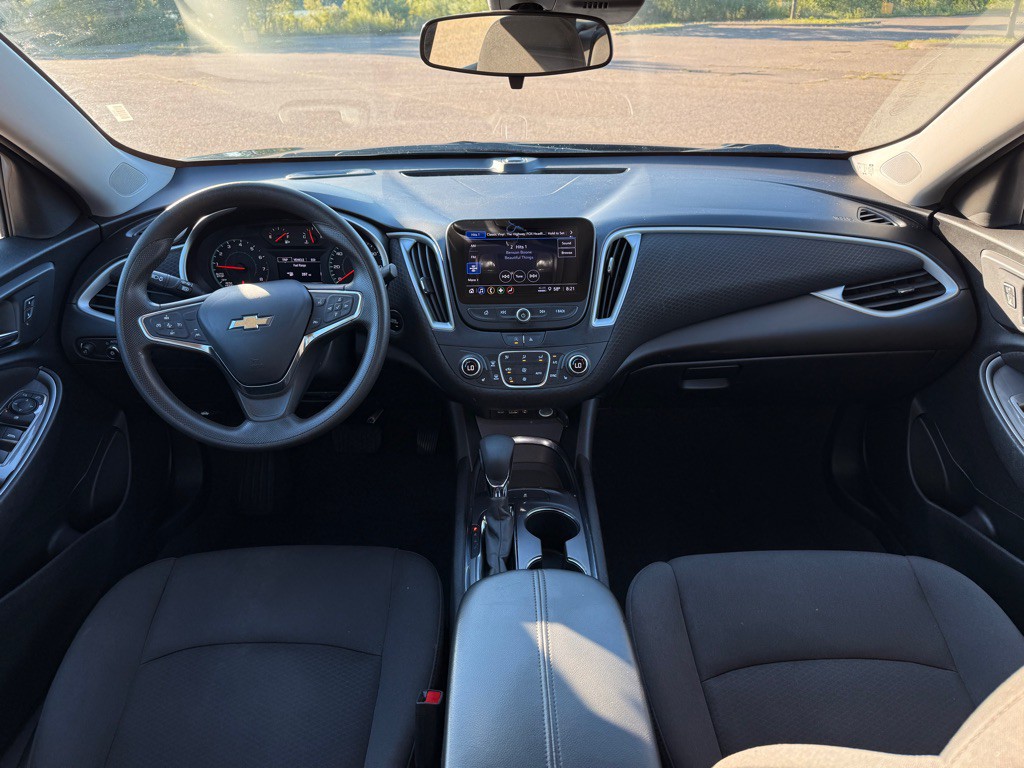 2023 Chevrolet Malibu Image 18