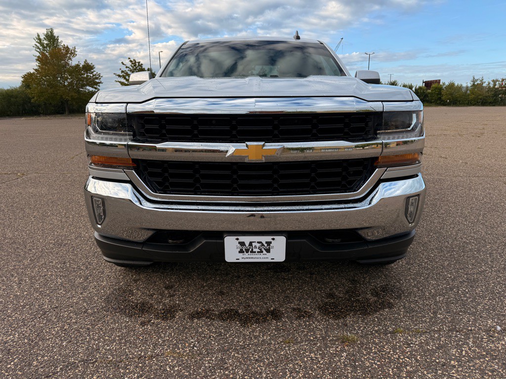 2017 Chevrolet Silverado 1500 Image 2