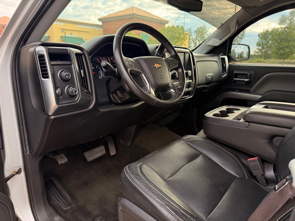 2017 Chevrolet Silverado 1500 Image 9