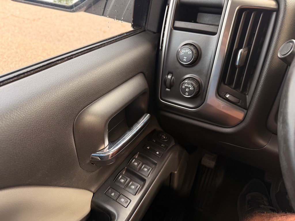 2017 Chevrolet Silverado 1500 Image 25
