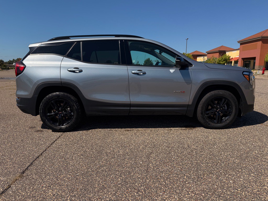 2023 GMC Terrain Image 4