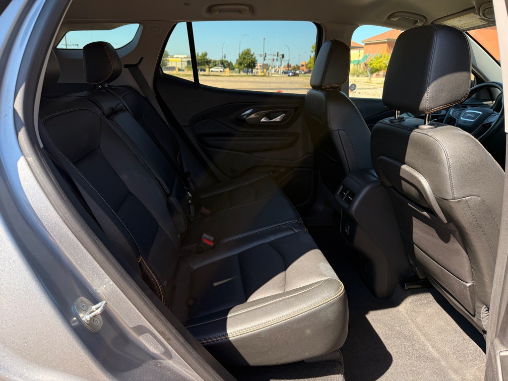 2023 GMC Terrain Image 15