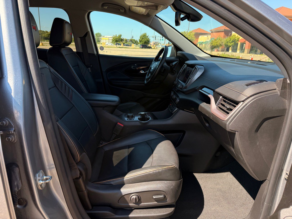 2023 GMC Terrain Image 16