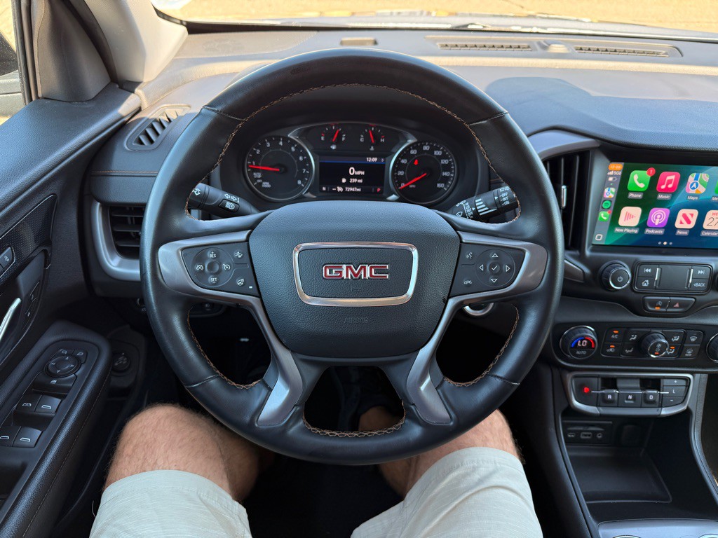 2023 GMC Terrain Image 24