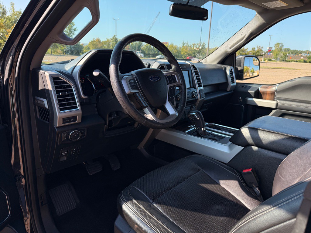 2015 Ford F-150 Image 9