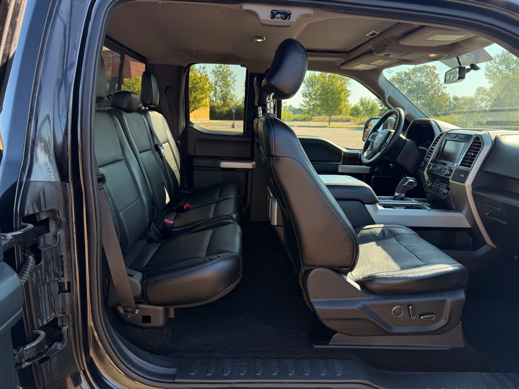 2015 Ford F-150 Image 17
