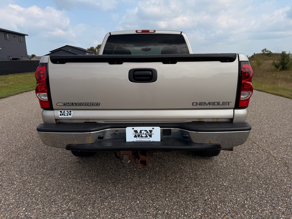 2004 Chevrolet Silverado 1500 Image 6