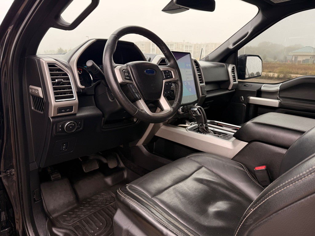 2015 Ford F-150 Image 9