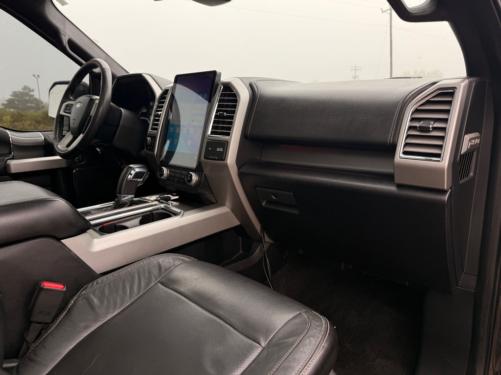2015 Ford F-150 Image 19