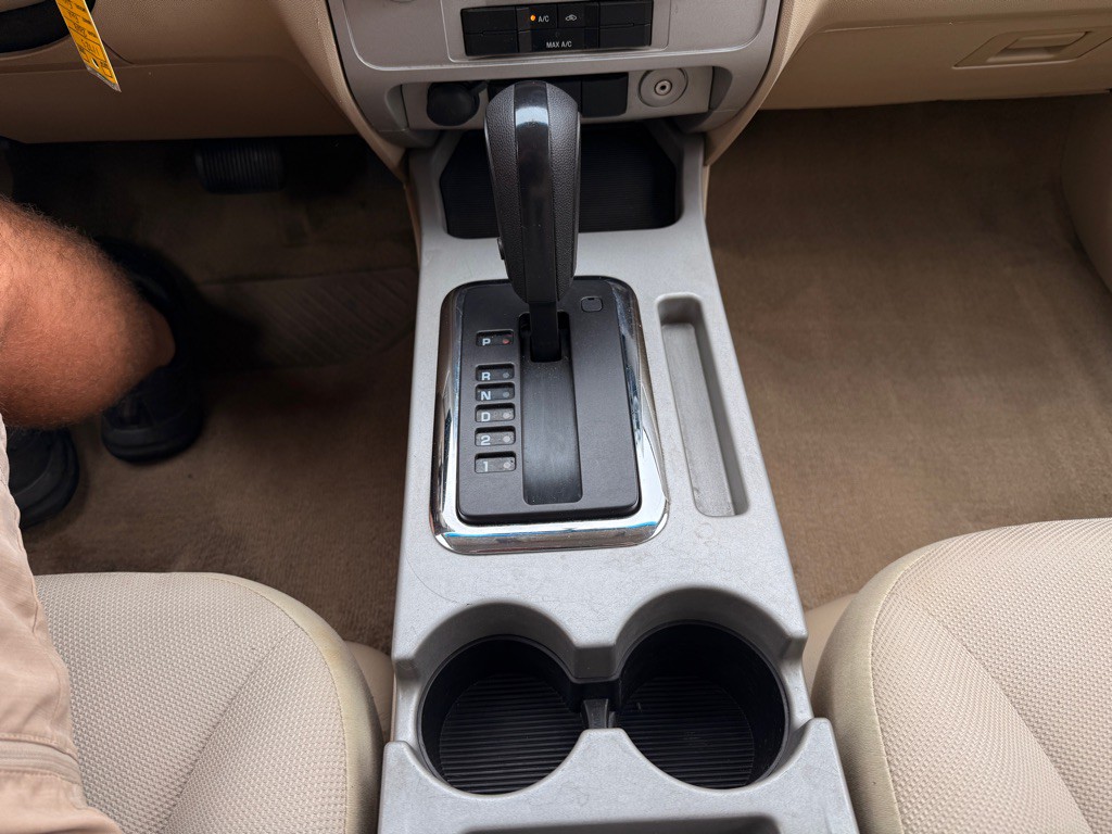 2008 Ford Escape Image 20