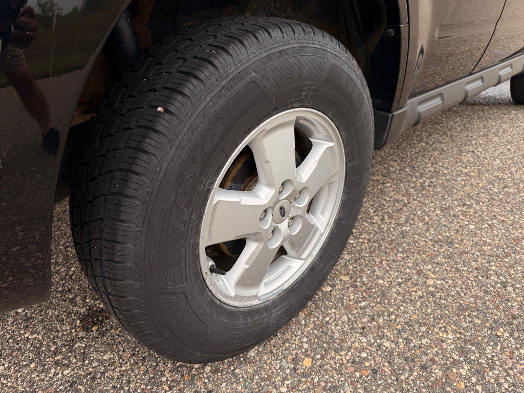 2008 Ford Escape Image 29