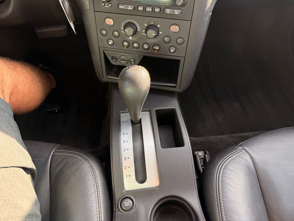 2008 Pontiac Grand Prix Image 21