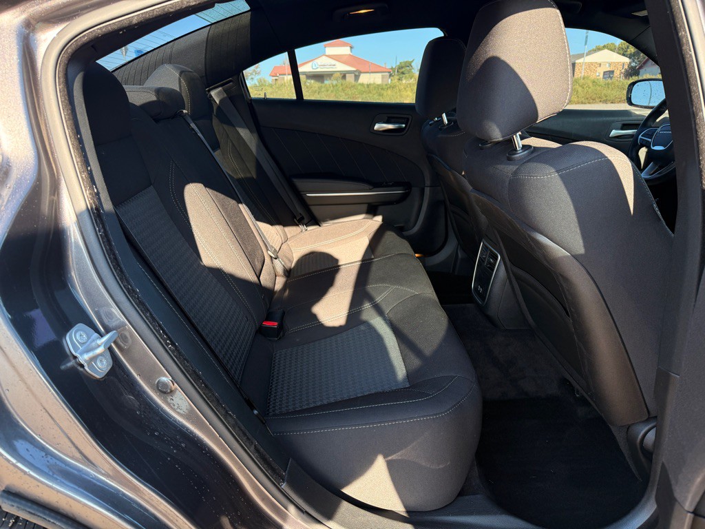2018 Dodge Charger Image 14