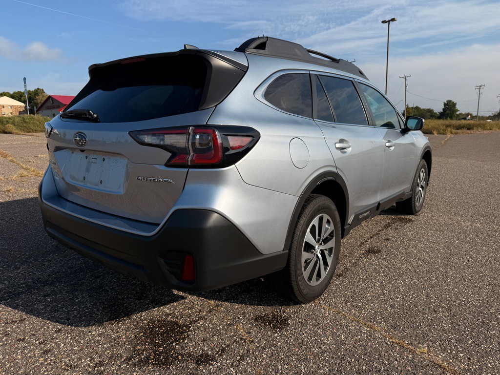 2022 Subaru Outback Image 5