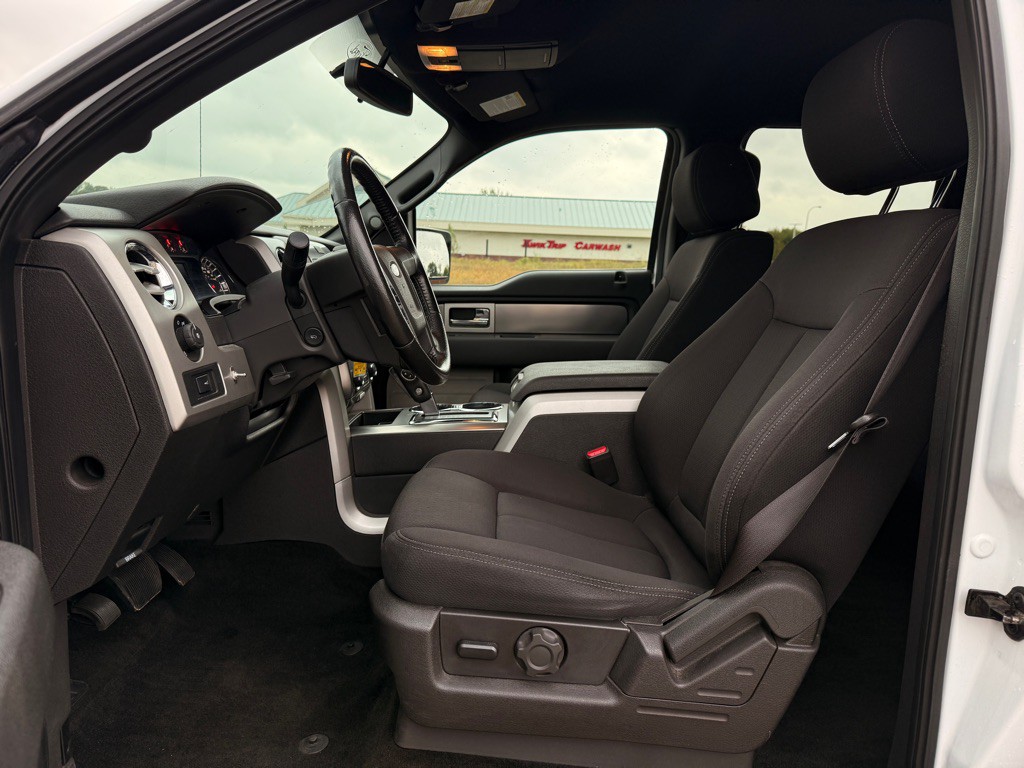 2014 Ford F-150 Image 10