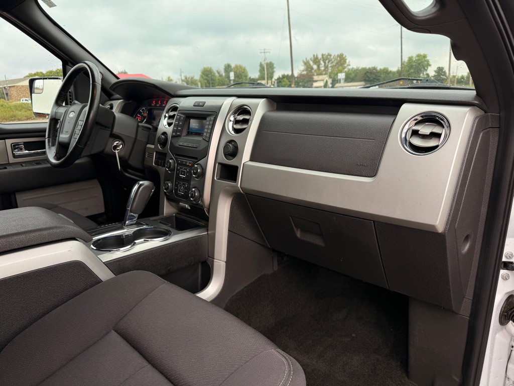 2014 Ford F-150 Image 17