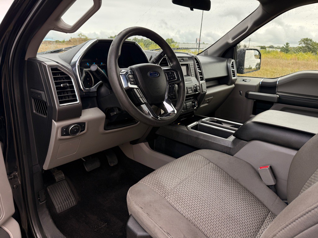 2016 Ford F-150 Image 9