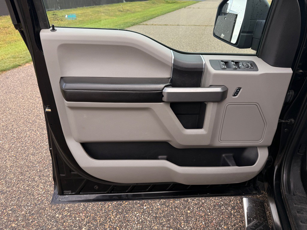 2016 Ford F-150 Image 11