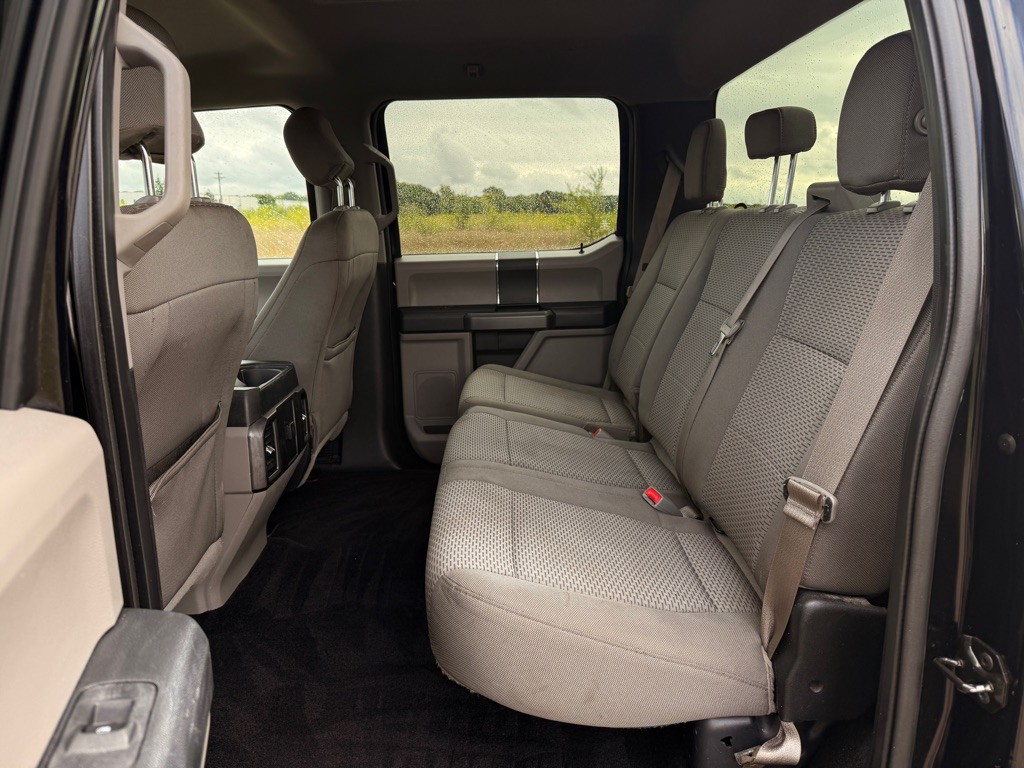 2016 Ford F-150 Image 12
