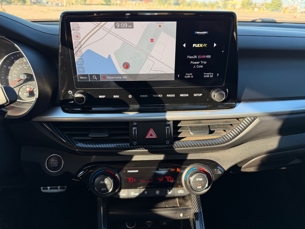 2023 Kia Forte Image 21