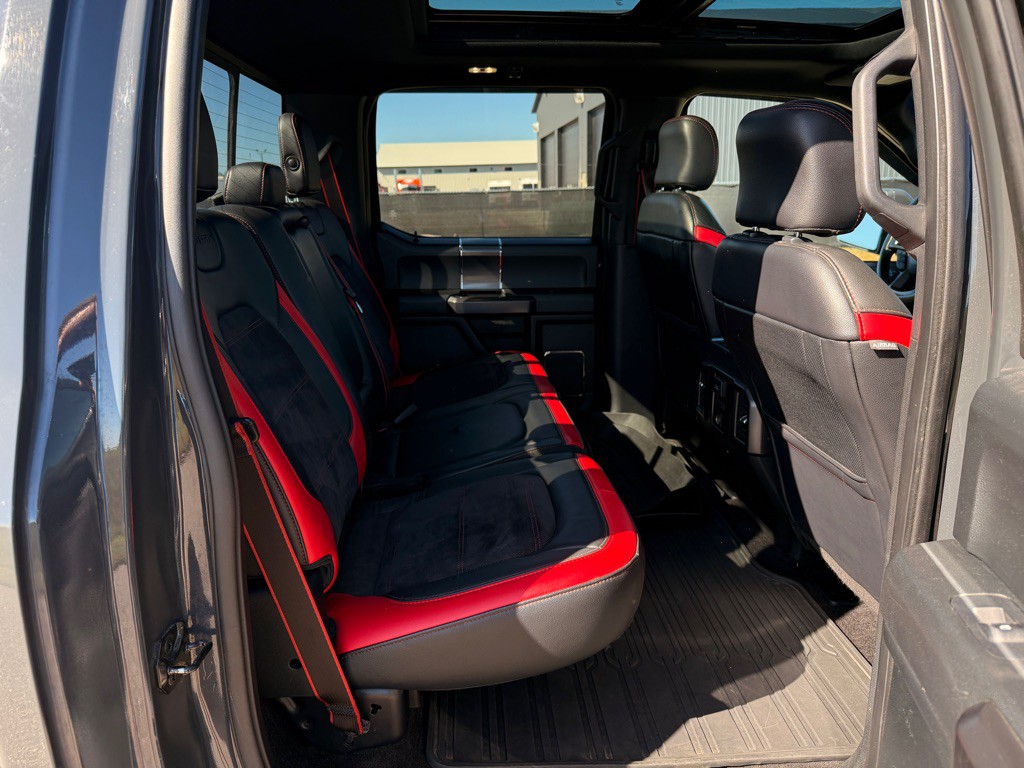 2016 Ford F-150 Image 18