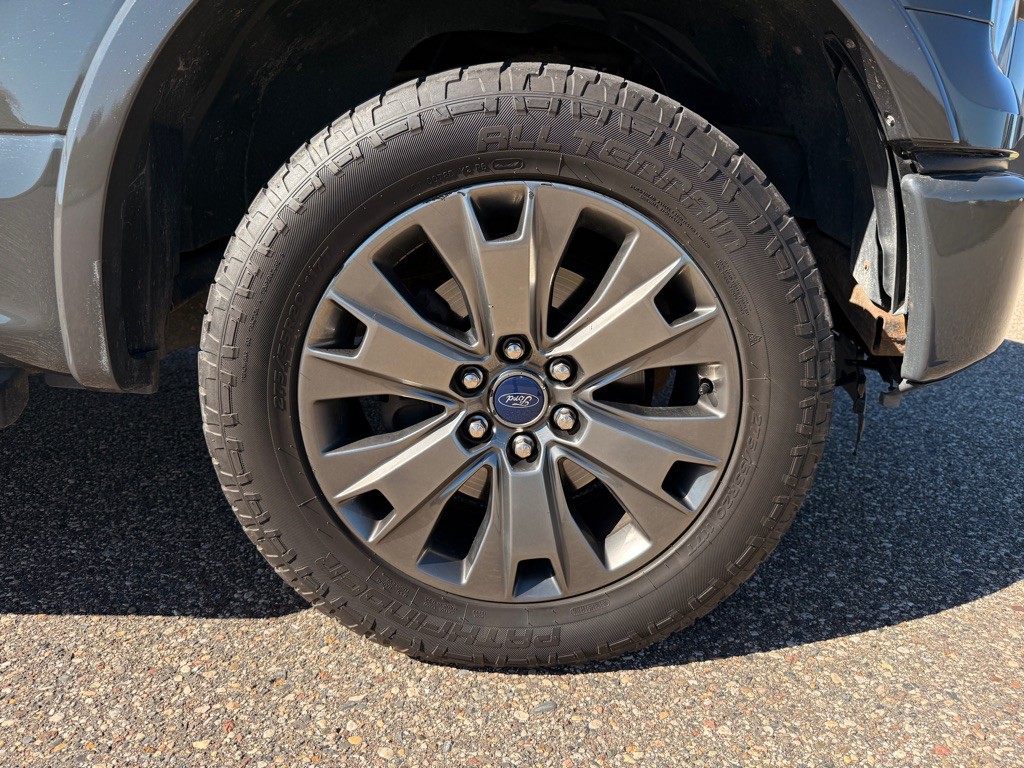 2016 Ford F-150 Image 32