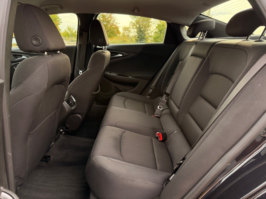 2023 Chevrolet Malibu Image 12