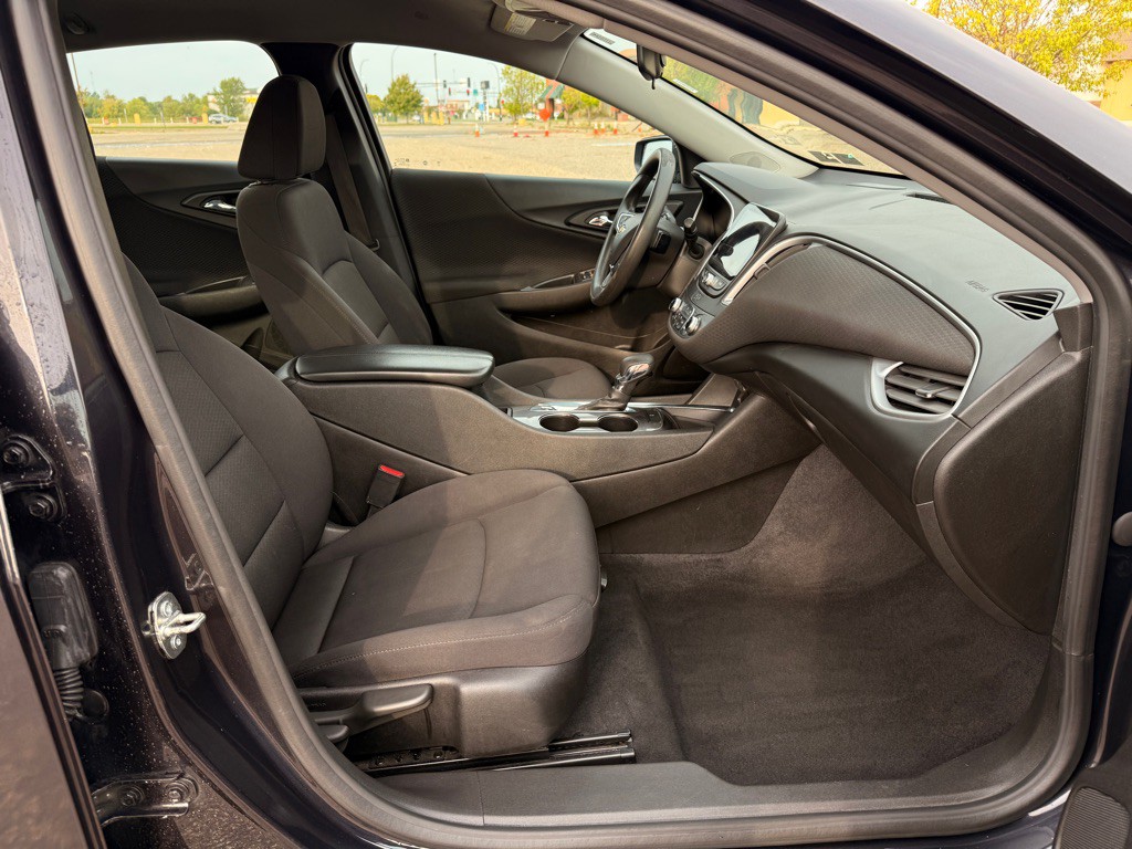 2023 Chevrolet Malibu Image 15
