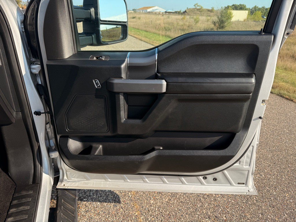 2017 Ford F-150 Image 18