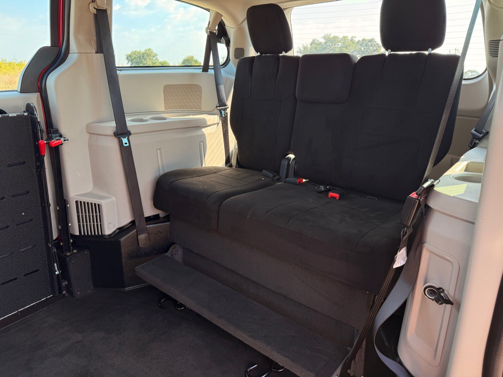 2012 Dodge Grand Caravan Image 14