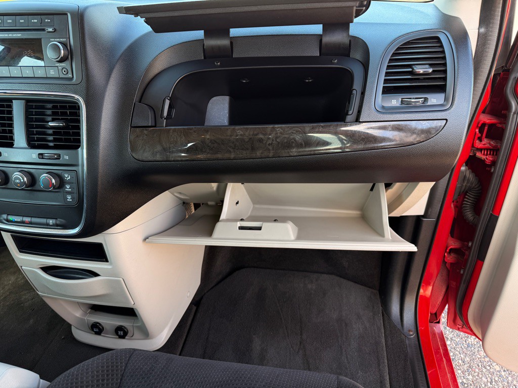 2012 Dodge Grand Caravan Image 20