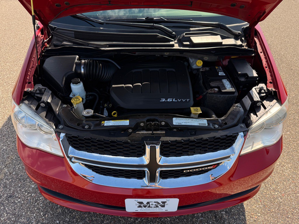 2012 Dodge Grand Caravan Image 28