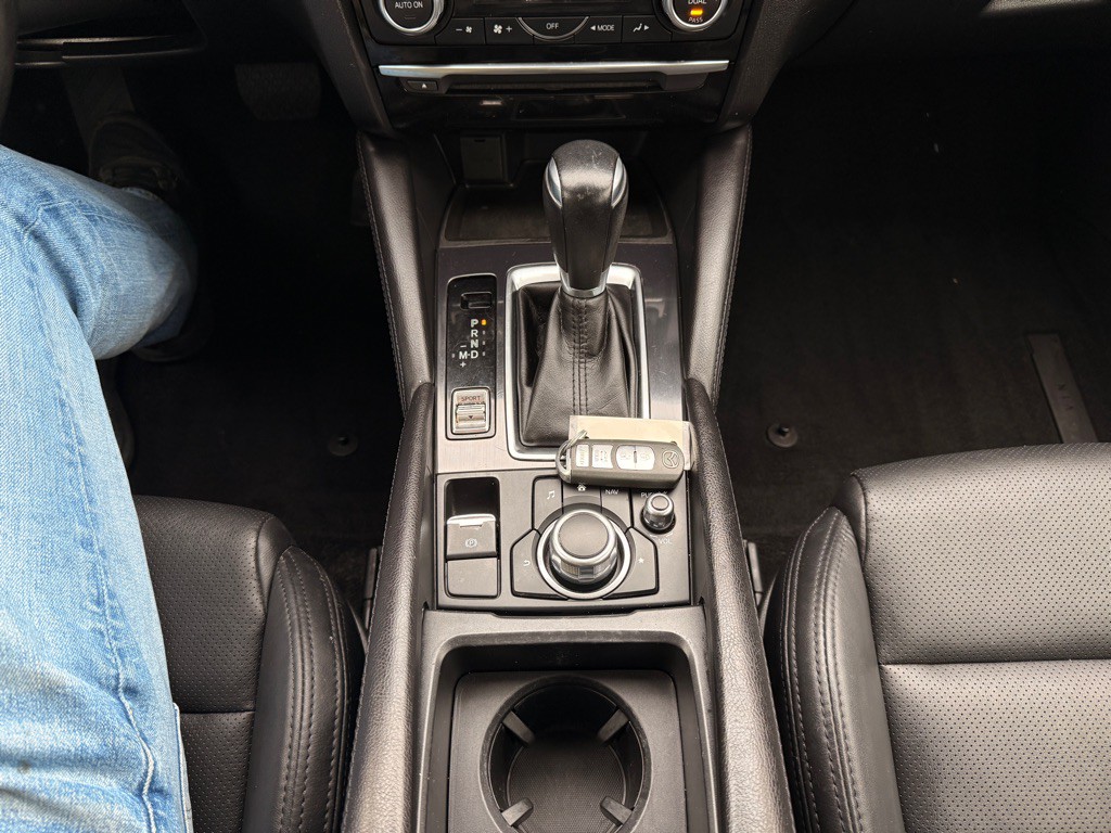 2016 Mazda Mazda6 Image 21