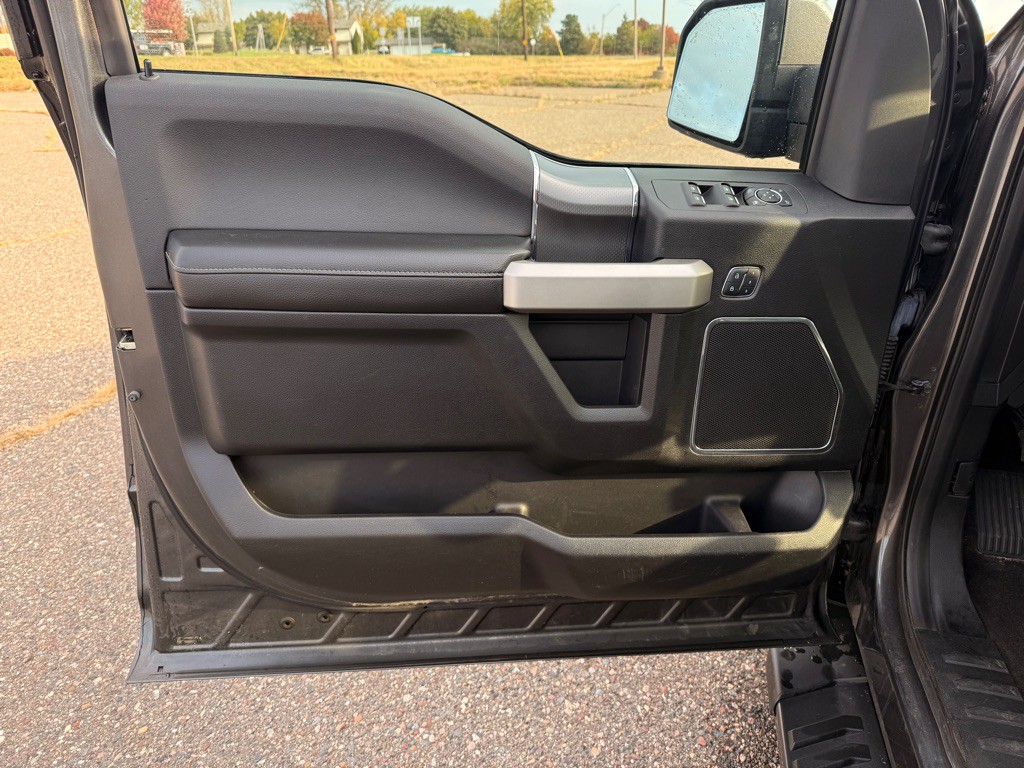 2016 Ford F-150 Image 12