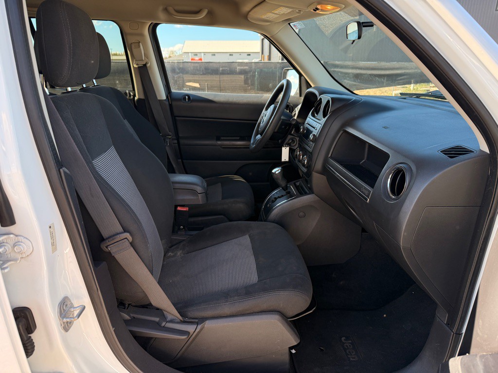 2015 Jeep Patriot Image 15
