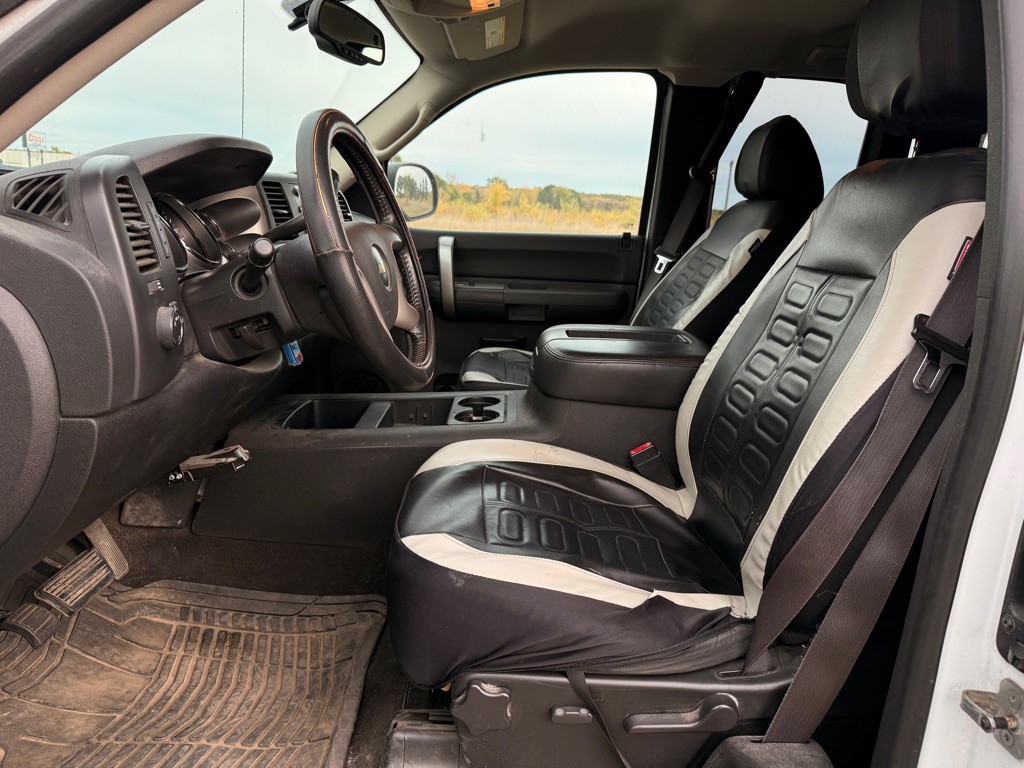 2008 Chevrolet Silverado 1500 Image 10