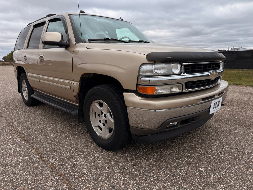 2005 Chevrolet Tahoe Image 3