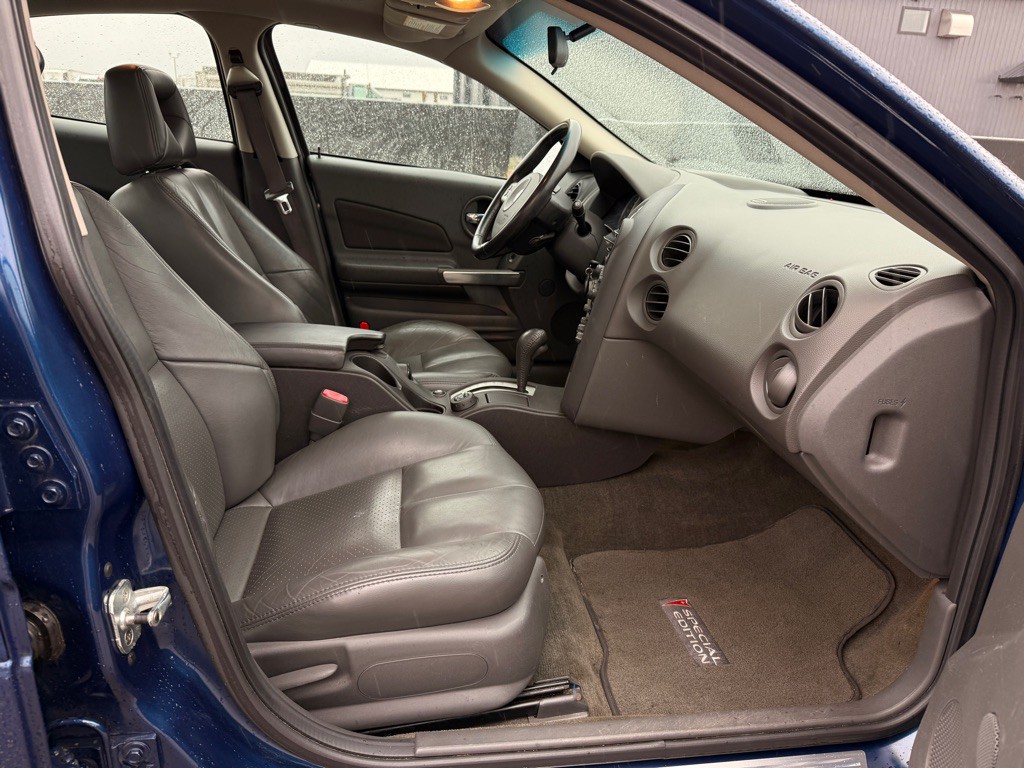 2004 Pontiac Grand Prix Image 16