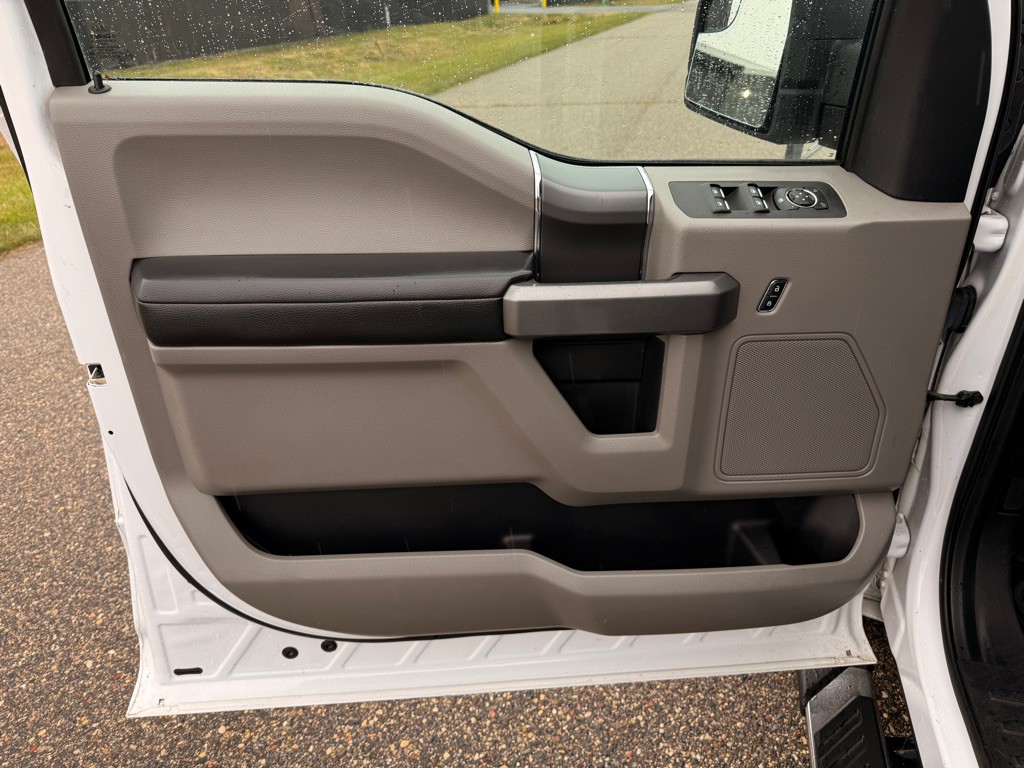 2016 Ford F-150 Image 11