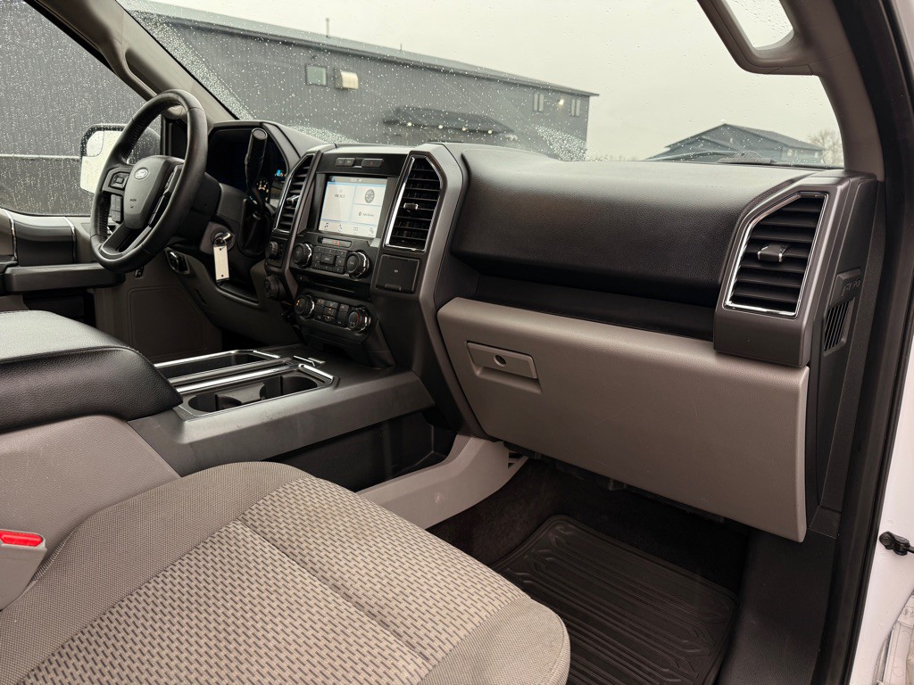 2016 Ford F-150 Image 17