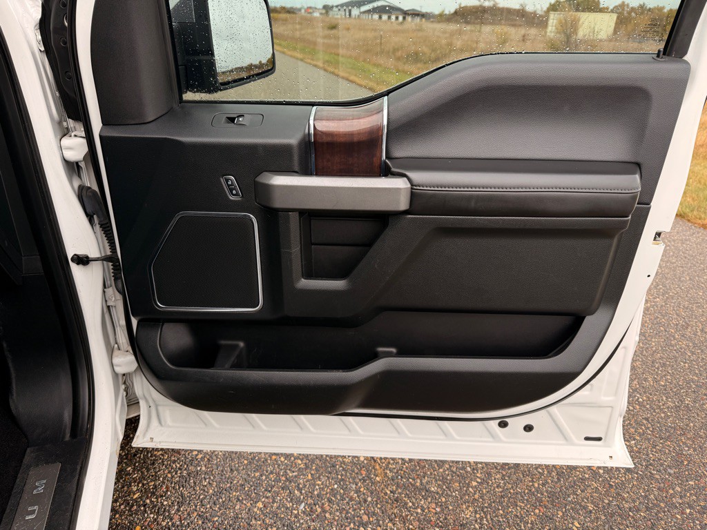 2016 Ford F-150 Image 20