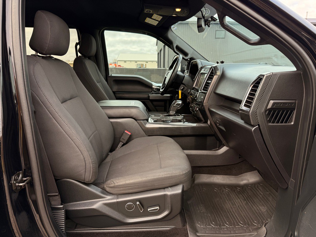 2016 Ford F-150 Image 17