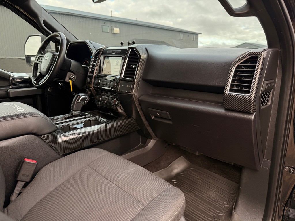 2016 Ford F-150 Image 18